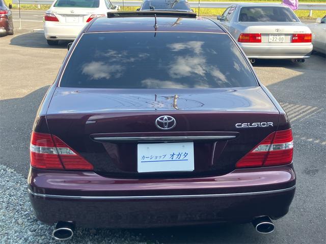 セルシオ ｅＲ仕様　マルチ　サンルーフ　革シート　ＯＺオペラ１９ＡＷ　社外車検対応マフラー　社外ＫＡＺＳＵＳエアサス　オートクルーズコントロール　ナビ　ＨＩＤ　スマートキー　盗難防止システム（18枚目）