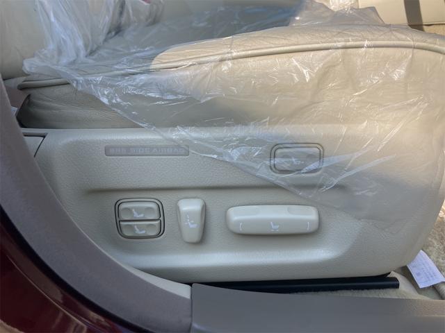 セルシオ ｅＲ仕様　マルチ　サンルーフ　革シート　ＯＺオペラ１９ＡＷ　社外車検対応マフラー　社外ＫＡＺＳＵＳエアサス　オートクルーズコントロール　ナビ　ＨＩＤ　スマートキー　盗難防止システム（40枚目）