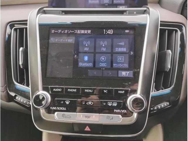 Ｓ　Ｃパッケージ　トヨタセーフティセンス　純正ＳＤナビ　フルセグ　ＤＶＤ　Ｂｌｕｅｔｏｏｔｈ　ステアリングスイッチ　ＥＴＣ　バックカメラ　ディスプレイ　ＬＥＤオートライト　ヘッドアップディスプレイ　レーダークルコン(5枚目)