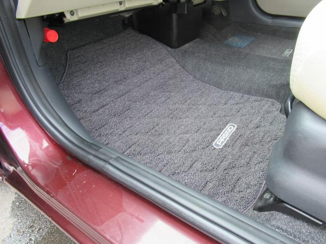 パッソ X Fパッケージ 純正HIDヘッドライト 社外アルミホイール 純正オーディオ 電動格納ミラー 全面鏡面磨き施工済み ポリマーコーティング施工済み 足回り塩害ガード施工済み 純正キーレス(24枚目)