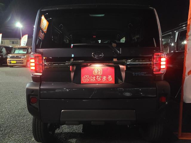 タフト Ｇ　ダーククロムベンチャー　☆届出済未使用車☆　９インチディスプレイオーディオ☆４ＷＤ☆アルミホイール☆バックカメラ☆シートヒーター☆Ｂｌｕｅｔｏｏｔｈ☆サンルーフ☆ルーフレール☆アダプティブクルーズコントロール（3枚目）