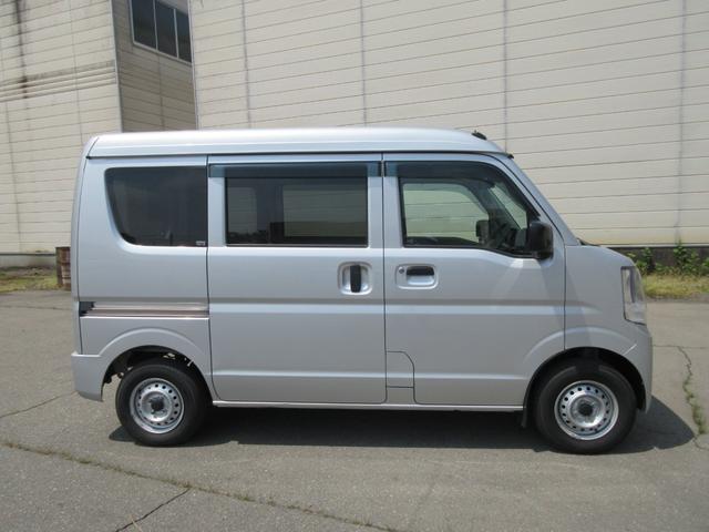 ミニキャブバン Ｇ　４ＷＤ　社有車アップ（4枚目）