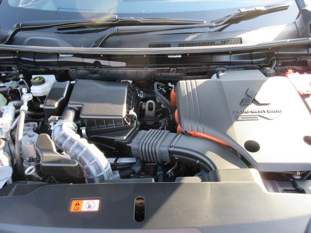 アウトランダーＰＨＥＶ ブラックエディション　４ＷＤ　　純正ナビ　　全周囲モニター　　ＥＴＣ　　電動サンルーフ　　前後ドラレコ　　　社用車アップ（68枚目）