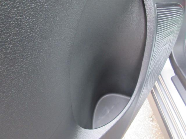 ｅＫクロス Ｇ　プラスエディション　４ＷＤ　　ナビ　　全周囲カメラ　　衝突被害軽減ブレーキ　　プッシュスタート　　ドラレコ　　ＥＴＣ（41枚目）