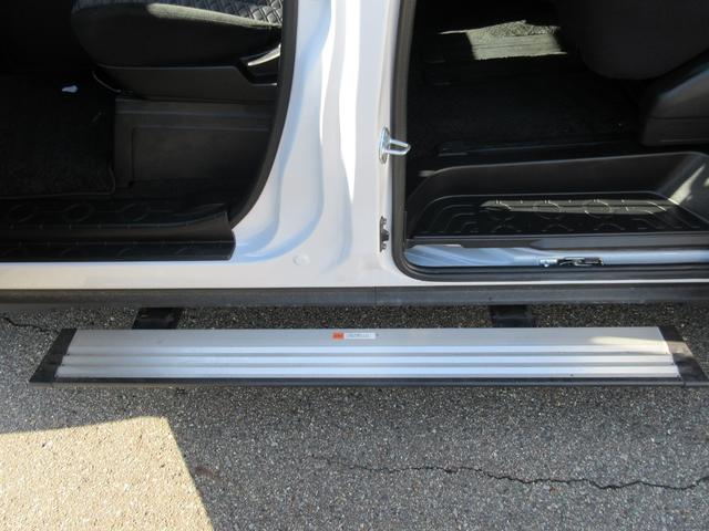 デリカD:5 P 4WD ディーゼル ナビ 全方位カメラ ドラレコ 電動バックドア 左右両側電動スライドドア ETC(37枚目)