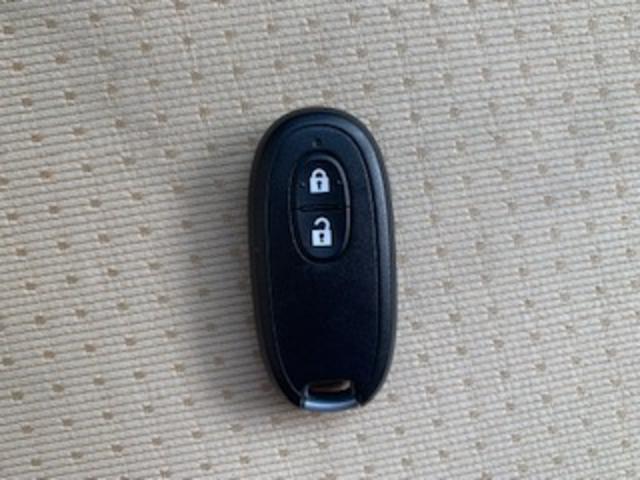 X 保証付 禁煙車 ツートンカラー 2WD スマートキー&プッシュスタート SDナビ フルセグ バックカメラ ETC ブルートゥース(5枚目)