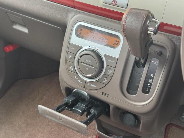 アルトラパンショコラ Ｘ　保証付　禁煙車　レーザー調コンビシート　純正ナビ　地デジＴＶ　Ｂモニター　スマートキー　ＥＴＣ　ＨＩＤ　オートライト　プッシュスタート　Ａ－ＳＴＯＰ　純正ＡＷ（36枚目）
