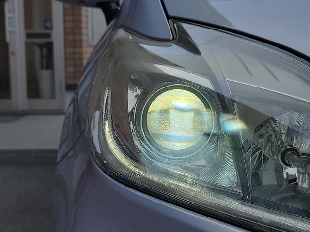 プリウス Ｓ　保証付　禁煙車　後期型　純正ナビ　フルセグＴＶ　Ｂモニター　ビルトインＥＴＣ　ＨＩＤヘッドライト　フロントフォグランプ　オートライト　スマートキー　プッシュスタート　純正１５ＡＷ（18枚目）