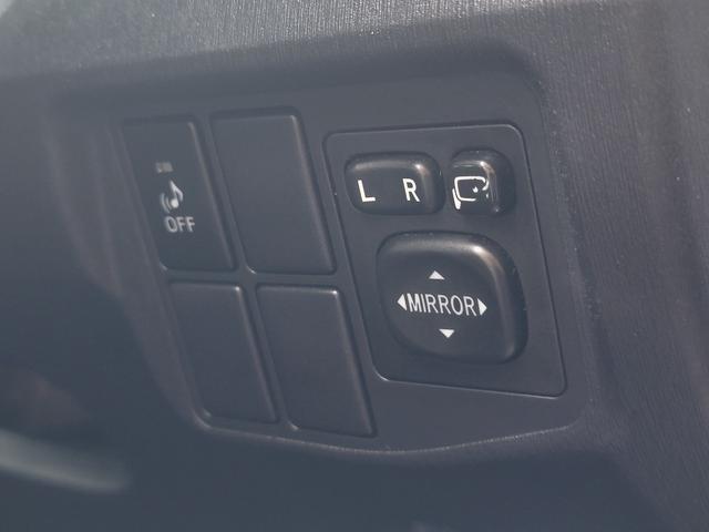 プリウス Ｓ　保証付　禁煙車　後期型　純正ナビ　フルセグＴＶ　Ｂモニター　ビルトインＥＴＣ　ＨＩＤヘッドライト　フロントフォグランプ　オートライト　スマートキー　プッシュスタート　純正１５ＡＷ（39枚目）