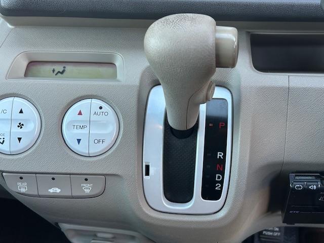 ライフ パステル　保証付　禁煙車　純正ＣＤマルチオーディオ　Ｂモニター　ＥＴＣ　スマートキ―　ベンチシート　外品１３ＡＷ（17枚目）