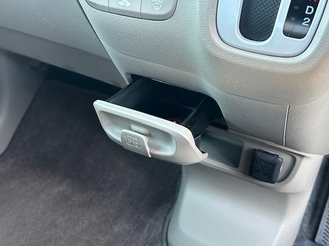 ライフ パステル　保証付　禁煙車　純正ＣＤマルチオーディオ　Ｂモニター　ＥＴＣ　スマートキ―　ベンチシート　外品１３ＡＷ（38枚目）
