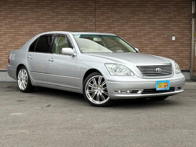 セルシオ eR仕様 保証付 禁煙車 7万km サンルーフ 本革&電動&エアシート メーカーナビ Bモニター クルーズコントロール スマートキー HID オートライト ビルトインETC 外品19インチAW(6枚目)