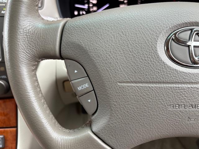 セルシオ eR仕様 保証付 禁煙車 7万km サンルーフ 本革&電動&エアシート メーカーナビ Bモニター クルーズコントロール スマートキー HID オートライト ビルトインETC 外品19インチAW(32枚目)