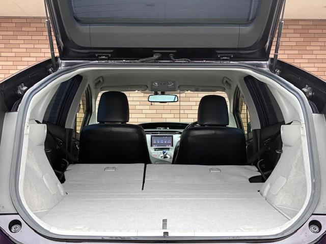 プリウス Ｇツーリングセレクションレザーパッケージ　保証付　禁煙車　純正ナビ　フルセグ　Ｂモニター　Ｂｌｕｅｔｏｏｔｈ　本革シート　ビルトインＥＴＣ　シートヒーター　電動シート　追従型クルコン　ＬＥＤライト　プリクラッシュ　スマートキ―　純正１７ＡＷ（41枚目）
