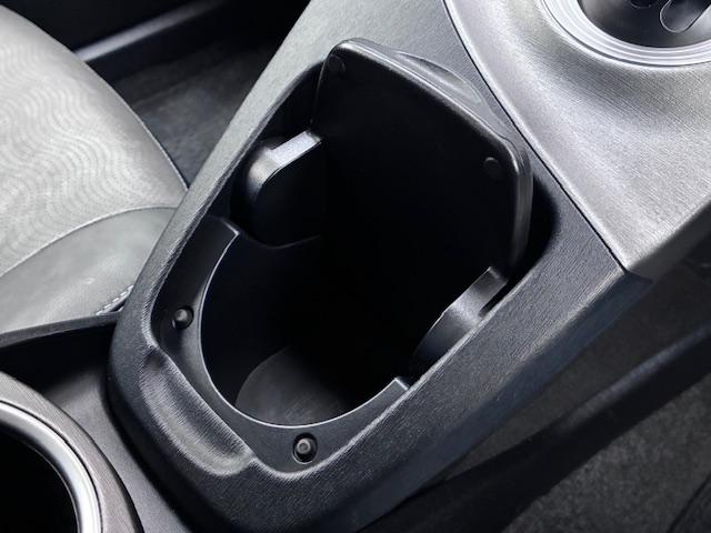 プリウス Ｇツーリングセレクションレザーパッケージ　保証付　禁煙車　純正ナビ　フルセグ　Ｂモニター　Ｂｌｕｅｔｏｏｔｈ　本革シート　ビルトインＥＴＣ　シートヒーター　電動シート　追従型クルコン　ＬＥＤライト　プリクラッシュ　スマートキ―　純正１７ＡＷ（47枚目）