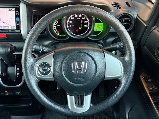 Ｎ－ＢＯＸ Ｇ・Ｌパッケージ　保証付　禁煙車　電動スライドドア　純正ナビ　フルセグＴＶ　Ｂモニター　Ｂｌｕｅｔｏｏｔｈ　ビルトインＥＴＣ　スマートキ―　プッシュスタート　横滑り防止　純正ホイール（12枚目）
