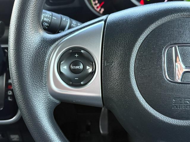 Ｎ－ＢＯＸ Ｇ・Ｌパッケージ　保証付　禁煙車　電動スライドドア　純正ナビ　フルセグＴＶ　Ｂモニター　Ｂｌｕｅｔｏｏｔｈ　ビルトインＥＴＣ　スマートキ―　プッシュスタート　横滑り防止　純正ホイール（13枚目）