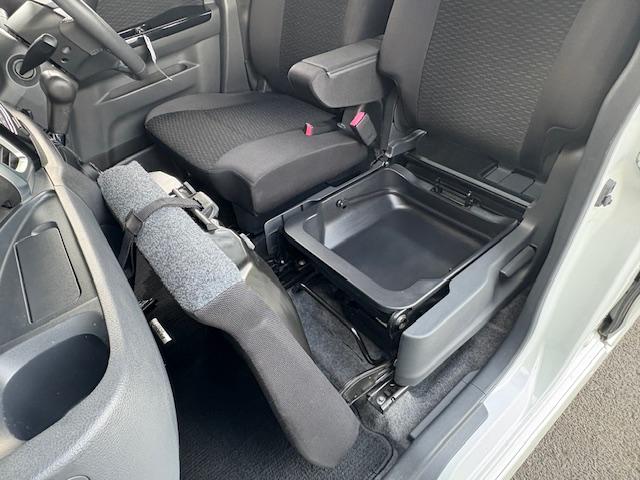 フレアワゴンカスタムスタイル ＸＴ　保証付　禁煙車　ターボ車　両側電動スライドドア　衝突軽減ブレーキ　ナビ　ＴＶ　Ｂカメラ　スマートキー　プッシュスタート　ビルトインＥＴＣ　ＬＥＤグリルイルミネーション　純正１５インチＡＷ（44枚目）