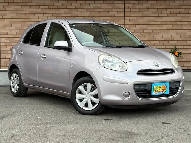 マーチ １２Ｇ　保証付　禁煙車　外品ナビ　地デジＴＶ　スマートキー　プッシュスタート　ＥＴＣ　Ａ－ＳＴＯＰ　オートエアコン　オートライト　純正ホイール（6枚目）