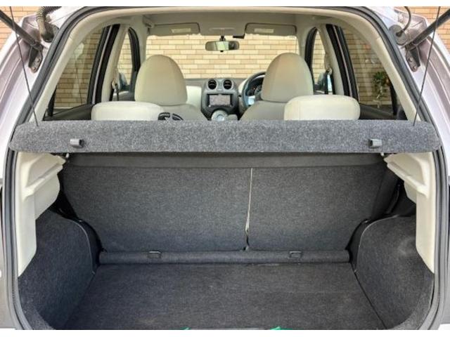 マーチ １２Ｇ　保証付　禁煙車　外品ナビ　地デジＴＶ　スマートキー　プッシュスタート　ＥＴＣ　Ａ－ＳＴＯＰ　オートエアコン　オートライト　純正ホイール（21枚目）