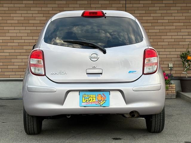 マーチ １２Ｇ　保証付　禁煙車　外品ナビ　地デジＴＶ　スマートキー　プッシュスタート　ＥＴＣ　Ａ－ＳＴＯＰ　オートエアコン　オートライト　純正ホイール（26枚目）
