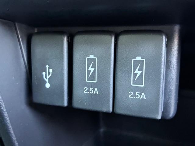 Ｎ－ＷＧＮカスタム Ｇ・Ｌパッケージ　保証付　禁煙車　純正ナビ　フルセグＴＶ　Ｂカメラ　Ｂｌｕｅｔｏｏｔｈ　スマートキー　プッシュスタート　ハーフレザーシート　ＬＥＤライト　ＬＥＤフォグ　クルコン　ビルトインＥＴＣ　横滑り防止　純正ＡＷ（23枚目）