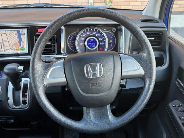 ライフ ディーバスマートスタイル　保証付　禁煙車　ナビ　地デジＴＶ　Ｂカメラ　スマートキー　ＥＴＣ　ＨＩＤ　オートライト　フォグ　純正アルミホイール（12枚目）