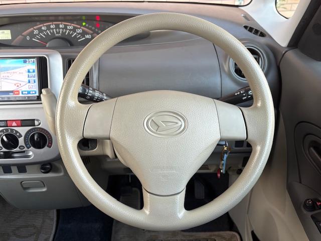 気になるお車があれば、今すぐ無料通話ダイヤル　００７８−６０４８−３６０７　（携帯・ＰＨＳ可）　ぜひお問い合わせお待ちしております！