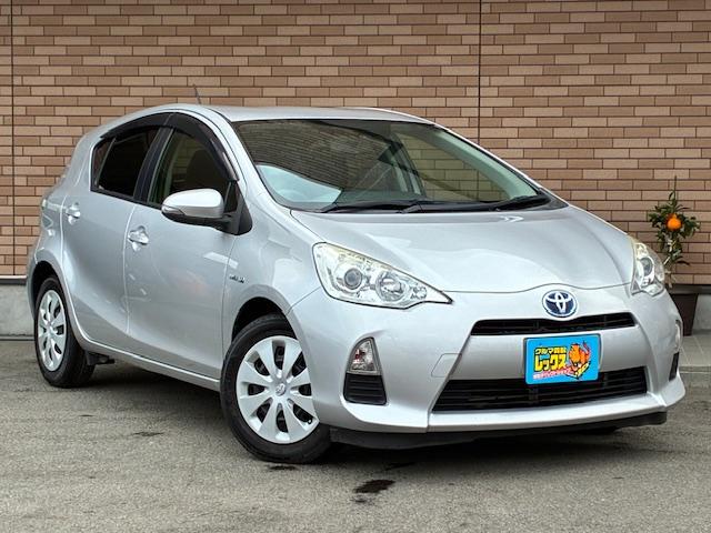 アクア Ｓ　保証付　禁煙車　ワンオーナー　純正ナビ　ＴＶ　Ｂモニター　Ｂｌｕｅｔｏｏｔｈ　シートヒーター　ＬＥＤバルブ　スマートキ―　プッシュスタート　オートライト　純正ホイール（6枚目）