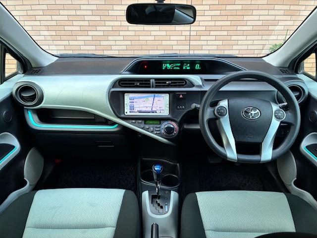 アクア Ｓ　保証付　禁煙車　ワンオーナー　純正ナビ　ＴＶ　Ｂモニター　Ｂｌｕｅｔｏｏｔｈ　シートヒーター　ＬＥＤバルブ　スマートキ―　プッシュスタート　オートライト　純正ホイール（11枚目）