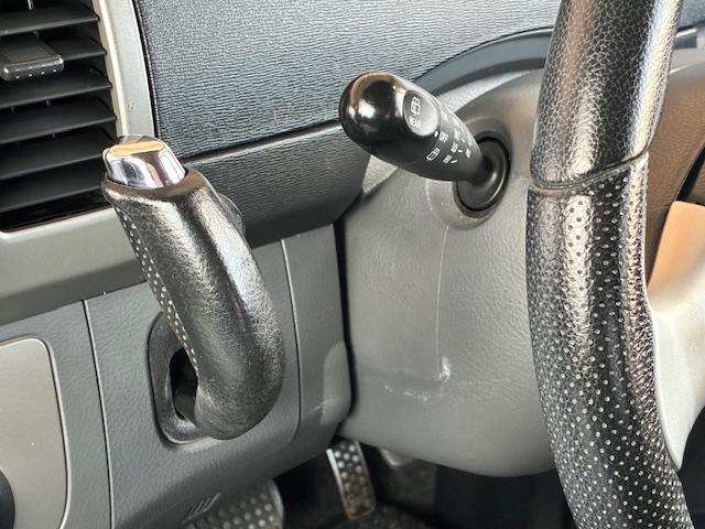 タント カスタムＶＳターボ　アウトレットカー　禁煙車　ターボ車　外品ナビ　Ｂモニター　ＥＴＣ　ハーフレザーシート　ＨＩＤヘッドライト　ＭＯＭＯステアリング　スマートキ―　純正１４ＡＷ（16枚目）