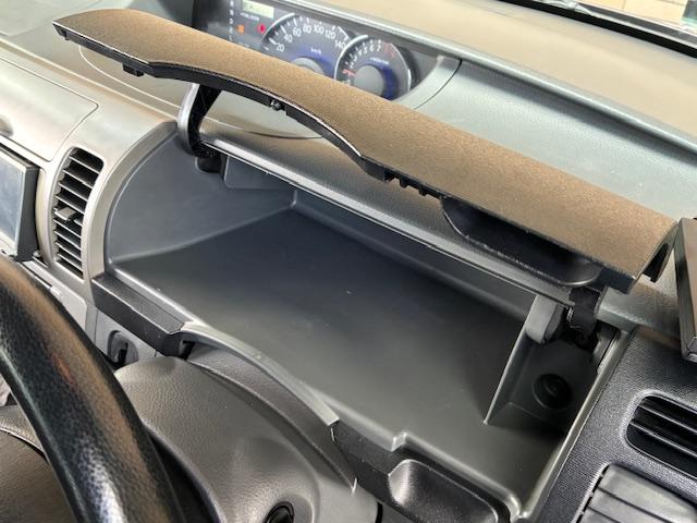 タント カスタムＶＳターボ　アウトレットカー　禁煙車　ターボ車　外品ナビ　Ｂモニター　ＥＴＣ　ハーフレザーシート　ＨＩＤヘッドライト　ＭＯＭＯステアリング　スマートキ―　純正１４ＡＷ（37枚目）