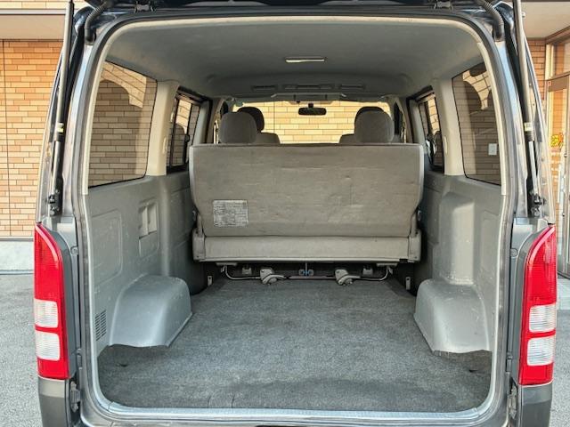 ハイエースバン ロングスーパーGL 保証付 禁煙車 4WD ディーゼル ターボ 純正ナビ TV Bモニター Bluetooth サーキュレーター ETC 外品15AW(32枚目)