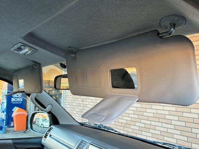 ハイエースバン ロングスーパーGL 保証付 禁煙車 4WD ディーゼル ターボ 純正ナビ TV Bモニター Bluetooth サーキュレーター ETC 外品15AW(35枚目)