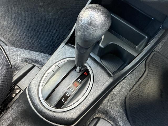 ハイエースバン ロングスーパーGL 保証付 禁煙車 4WD ディーゼル ターボ 純正ナビ TV Bモニター Bluetooth サーキュレーター ETC 外品15AW(44枚目)