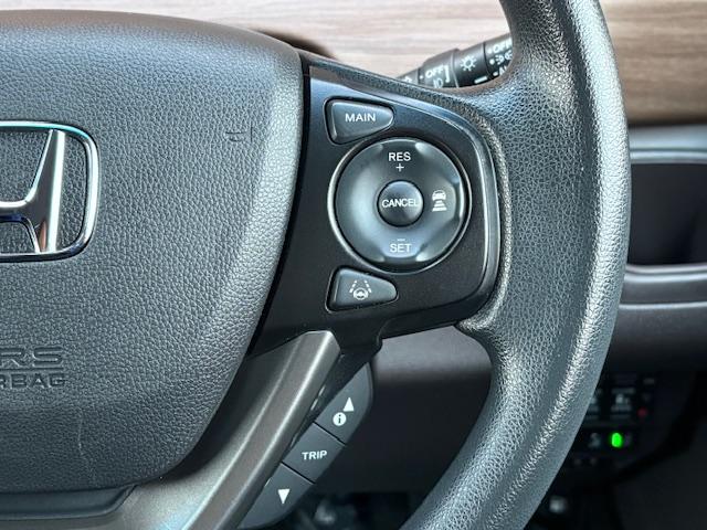 フリードハイブリッド ハイブリッド・Ｇホンダセンシング　保証付　禁煙車　衝突軽減ブレーキ　両側電動スライドドア　９型ナビ　フリップダウンモニター　フルセグＴＶ　Ｂモニター　スマートキー　ブルートゥース　追従型クルコン　ビルトインＥＴＣ　ＬＥＤライト（13枚目）