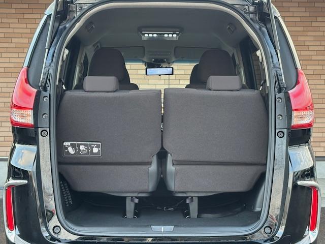 フリードハイブリッド ハイブリッド・Ｇホンダセンシング　保証付　禁煙車　衝突軽減ブレーキ　両側電動スライドドア　９型ナビ　フリップダウンモニター　フルセグＴＶ　Ｂモニター　スマートキー　ブルートゥース　追従型クルコン　ビルトインＥＴＣ　ＬＥＤライト（27枚目）