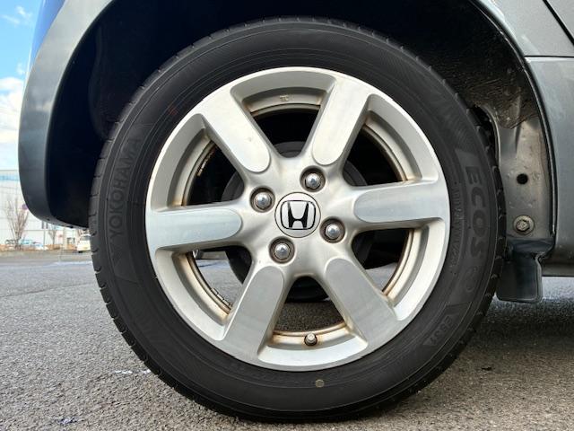 Ｎ－ＯＮＥ プレミアム・Ｌパッケージ　保証付　禁煙車　純正ナビ　Ｂモニター　ＨＩＤヘッドライト　スマートキ―　横滑り防止　純正１４ＡＷ（32枚目）