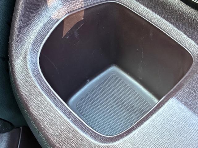 Ｎ－ＯＮＥ プレミアム・Ｌパッケージ　保証付　禁煙車　純正ナビ　Ｂモニター　ＨＩＤヘッドライト　スマートキ―　横滑り防止　純正１４ＡＷ（39枚目）