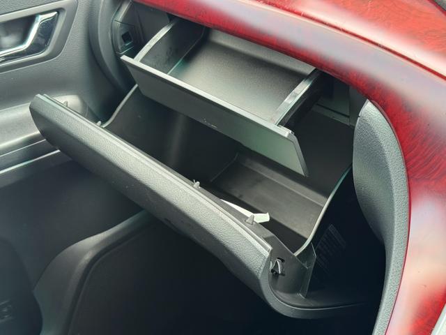 ヴェルファイア 2.4Z 保証付 禁煙車 8人乗 サンルーフ プレミアムサウンド エアロ 両側電動スライドドア 純正ナビ フルセグ Bモニター 後席モニター ETC HID クリソナ フルフラット スマートキ― 純正18AW(45枚目)