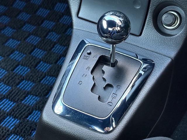 コペン アクティブトップ 保証付 禁煙車 ターボ車 電動ルーフ 純正ナビ 地デジTV キーレスキー HIDヘッドライト シートヒーター ETC エンジンスターター 純正15インチAW(17枚目)