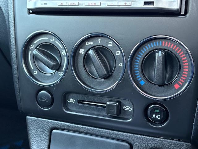 コペン アクティブトップ 保証付 禁煙車 ターボ車 電動ルーフ 純正ナビ 地デジTV キーレスキー HIDヘッドライト シートヒーター ETC エンジンスターター 純正15インチAW(18枚目)