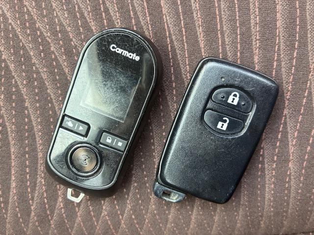 アクア G 保証付 禁煙車 スマートキー LEDライト アルパインディスプレイオーディオ Bモニター 前後コーナーセンサー ETC シートヒーター エンジンスターター オートAC 純正15AW(12枚目)