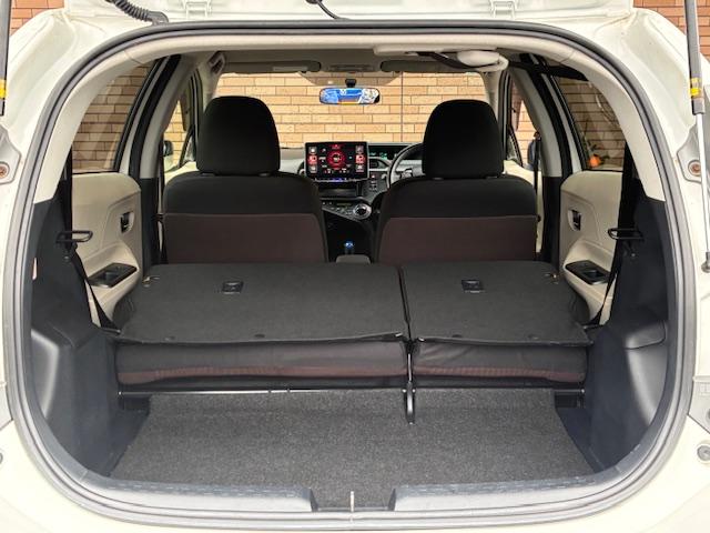 アクア G 保証付 禁煙車 スマートキー LEDライト アルパインディスプレイオーディオ Bモニター 前後コーナーセンサー ETC シートヒーター エンジンスターター オートAC 純正15AW(35枚目)