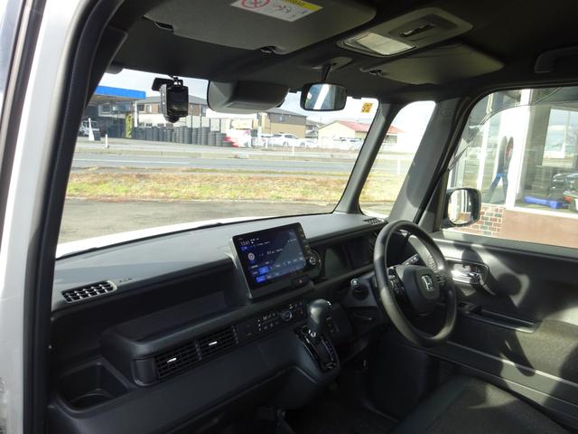 N-BOXカスタム 両側パワースライドドア 9インチナビTV Bluetooth バックカメラ ドライブレコーダー ETC 純正アルミホイール(7枚目)