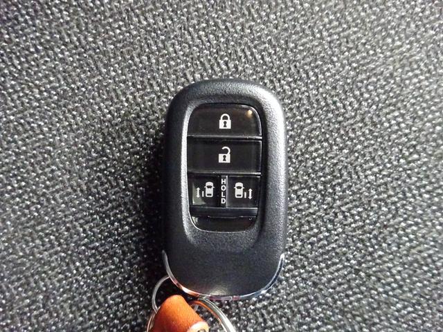 N-BOXカスタム 両側パワースライドドア 9インチナビTV Bluetooth バックカメラ ドライブレコーダー ETC 純正アルミホイール(45枚目)