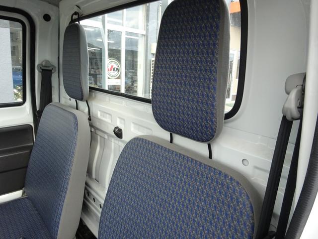 アクティトラック SDX 4WD 5速マニュアル キーレスエントリー エアコン パワステ パワーウィンドウ 荷台ランプ 荷台ゴムマット 運転席エアバック(14枚目)