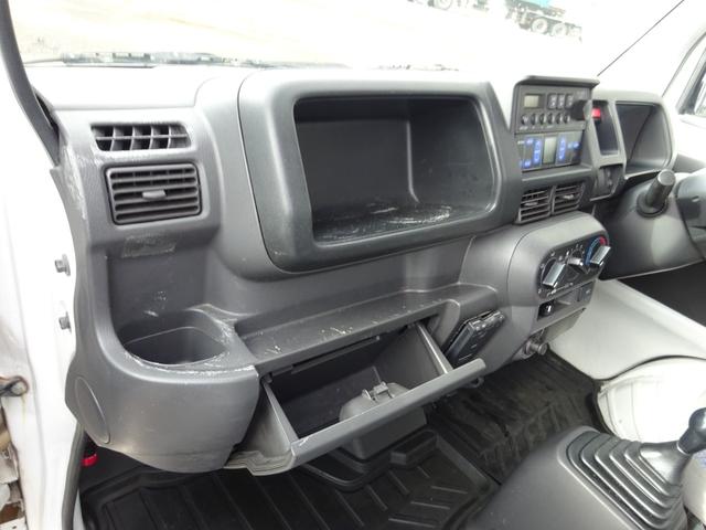 アクティトラック フレッシュデリバリー 保冷車 4WD 5速マニュアル 左側スライドドア リア観音開き 室内チャイム付き ETC 運転席エアバック エアコン パワステ(13枚目)