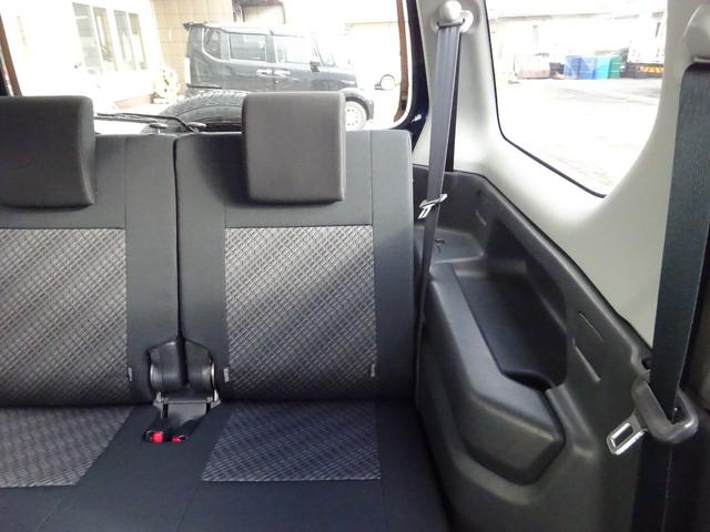 ジムニー XC 4WD オートマ 純正アルミホイール ルーフレール フォグランプ エアコン パワステ パワーウィンドウ 運転席助手席エアバック オーディオレス(18枚目)