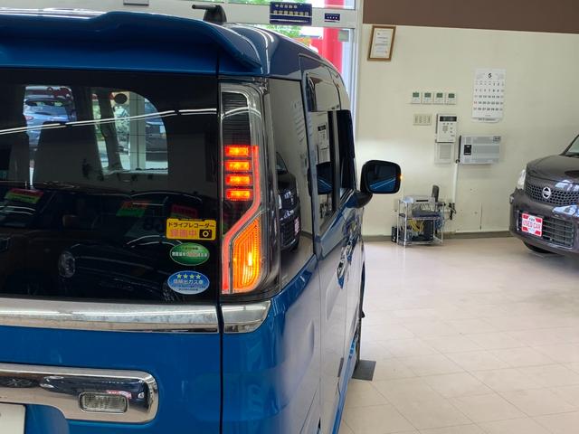 スペーシアカスタム ハイブリッドＸＳ　４ＷＤ　両側電動スライド　ナビ　バックカメラ　Ｂｌｕｅｔｏｏｔｈ　ＥＴＣ　シートヒーター　禁煙車　衝突軽減ブレーキ　コーナーセンサー（16枚目）